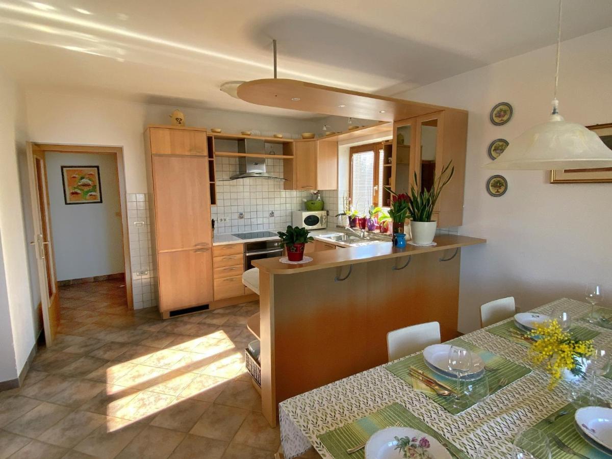 Sea View Istrian Countryside Apartment - Rota Dragonja Экстерьер фото